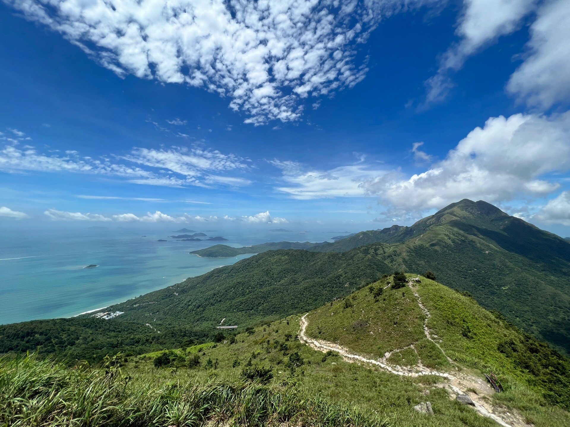徒步香港四条经典远足径感受山海之美!(图1)