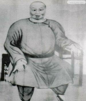 清代咸丰年间董海川于北京传授“八卦连环掌”简称“八卦掌”。由于它运动时纵横交错分为四正四隅八个方位与(图1)